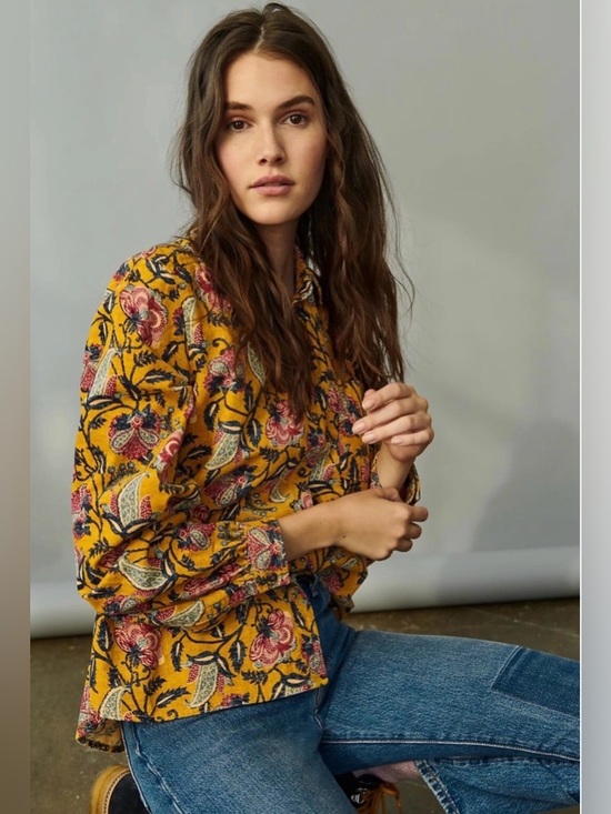 Pilcro Tops - Pilcro and the letterpress Anthropologie Sigourney corduroy size small